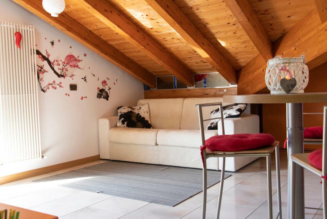 Romantic Home ซอนดาโล ภายนอก รูปภาพ