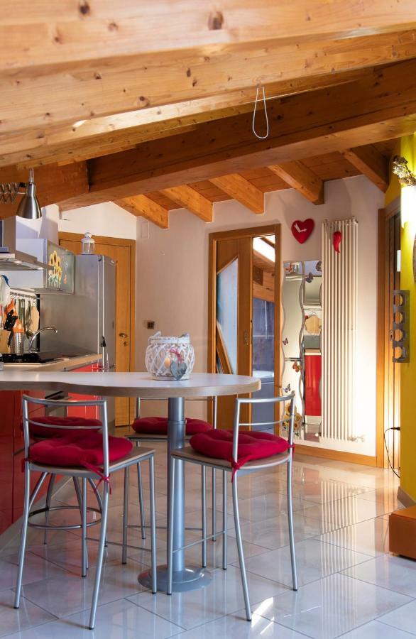 Romantic Home ซอนดาโล ภายนอก รูปภาพ